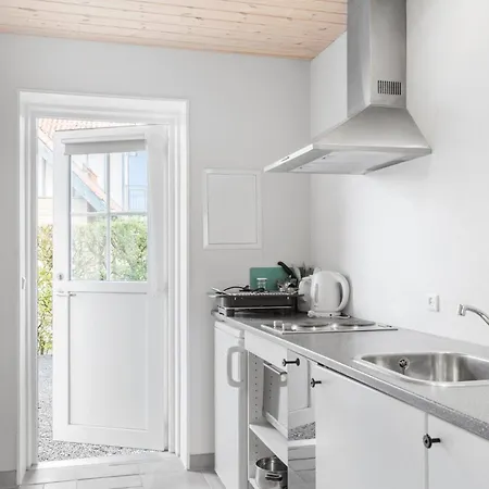 Stunning In Vaeggerlose