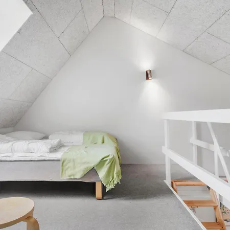 Impresionante En Væggerløse Apartamento Bøtø By