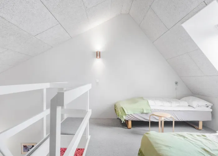 Stunning In Vaeggerlose Bøtø By